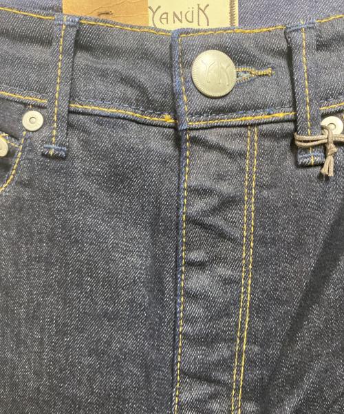 YANUK（ヤヌーク）YANUK (ヤヌーク) ブーツカットデニムパンツ インディゴ サイズ:21 未使用品の古着・服飾アイテム