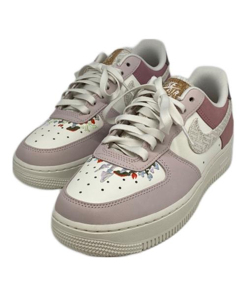 NIKE（ナイキ）NIKE (ナイキ) ナイキ エア フォース 1 '07 LX ピンク サイズ:23.5 未使用品の古着・服飾アイテム