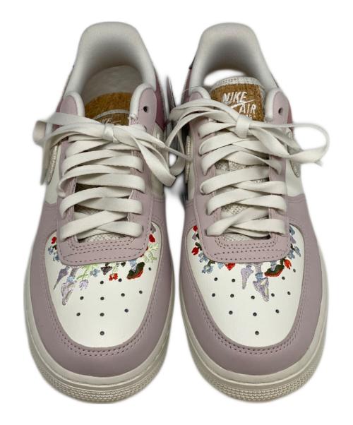 NIKE（ナイキ）NIKE (ナイキ) ナイキ エア フォース 1 '07 LX ピンク サイズ:23.5 未使用品の古着・服飾アイテム