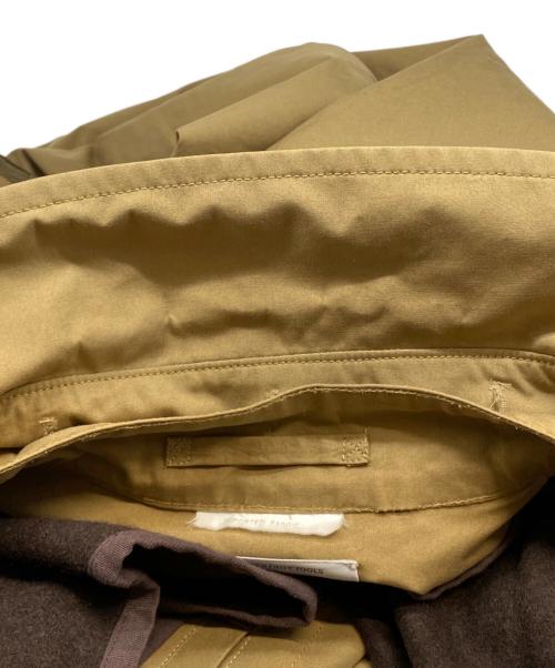 YAECA（ヤエカ）YAECA (ヤエカ) ライナー付ステンカラーコート ベージュ サイズ:Mの古着・服飾アイテム