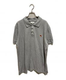 maison kitsune（メゾンキツネ）の古着「FOX HEAD PATCH REGULAR POLO」｜グレー