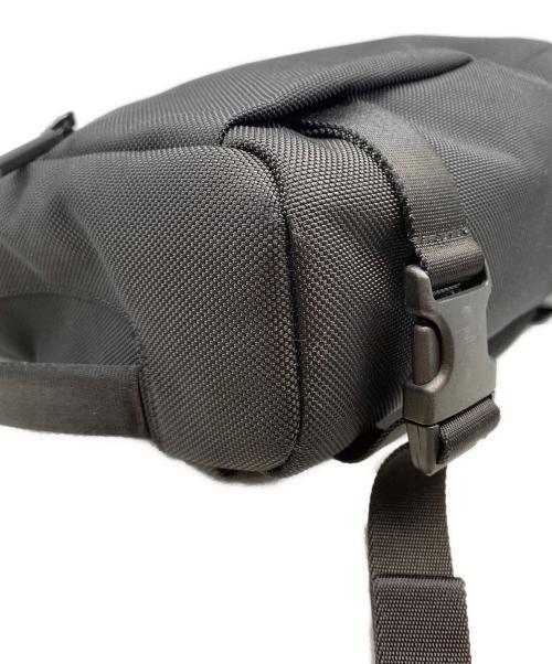 AER（エアー）AER (エアー) TRAVEL SLING ブラックの古着・服飾アイテム