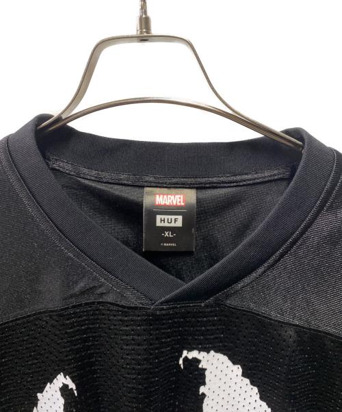 MARVEL（マーベル）MARVEL (マーベル) HUF (ハフ) VENOM FOOTBALL JERSEY ブラック サイズ:XLの古着・服飾アイテム