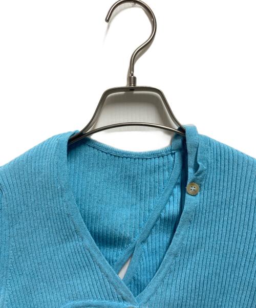 jacquemus（ジャックムス）jacquemus (ジャックムス) Tordu’ ribbed sweater ブルー サイズ:36 未使用品の古着・服飾アイテム