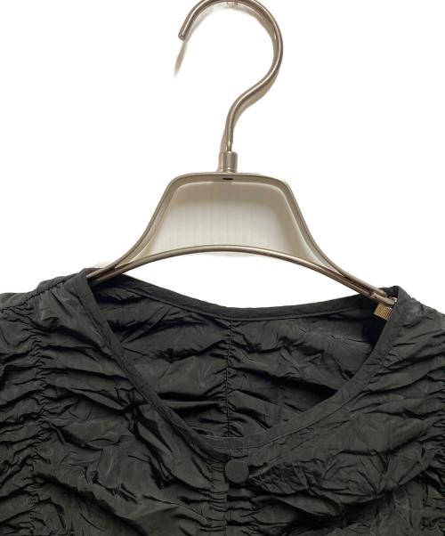 UNITED ARROWS TOKYO（ユナイテッドアローズトウキョウ）UNITED ARROWS TOKYO (ユナイテッドアローズトウキョウ) ワッシャーシャーリング2wayブラウス ブラック サイズ:ＦＲＥＥ 未使用品の古着・服飾アイテム