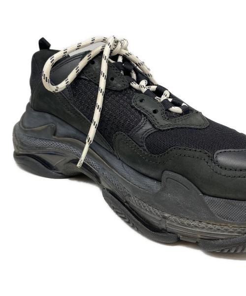 BALENCIAGA（バレンシアガ）BALENCIAGA (バレンシアガ) TRIPLE S ブラック サイズ:27.5cmの古着・服飾アイテム
