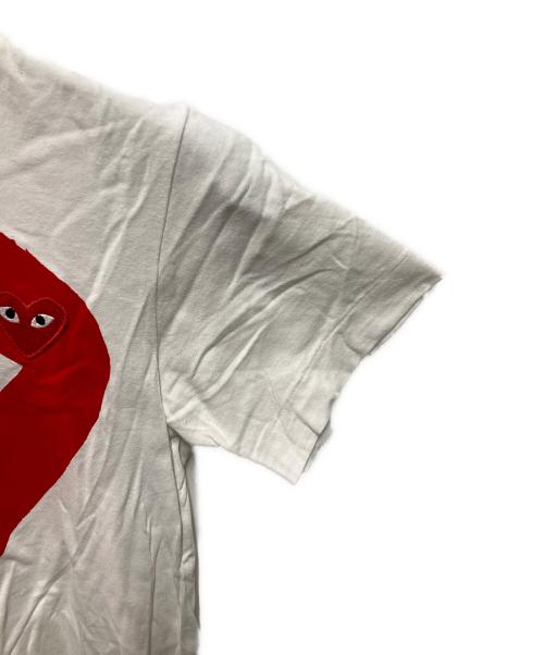 PLAY COMME des GARCONS（プレイコムデギャルソン）PLAY COMME des GARCONS (プレイコムデギャルソン) ロゴTシャツ ホワイト サイズ:Ｍの古着・服飾アイテム