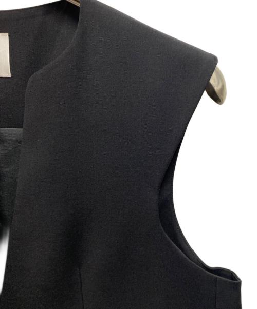 Ameri（アメリ）Ameri (アメリ) OVER TEE WITH CURVE VEST ブラック サイズ:ＦＲＥＥの古着・服飾アイテム