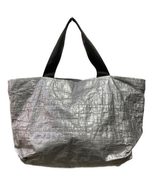 TIGHTBOOTH PRODUCTION（タイトブースプロダクション）TIGHTBOOTH PRODUCTION (タイトブースプロダクション) バッグ シルバーの古着・服飾アイテム