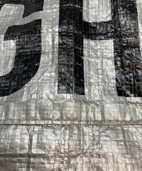 TIGHTBOOTH PRODUCTION（タイトブースプロダクション）TIGHTBOOTH PRODUCTION (タイトブースプロダクション) バッグ シルバーの古着・服飾アイテム