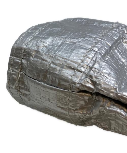 TIGHTBOOTH PRODUCTION（タイトブースプロダクション）TIGHTBOOTH PRODUCTION (タイトブースプロダクション) バッグ シルバーの古着・服飾アイテム