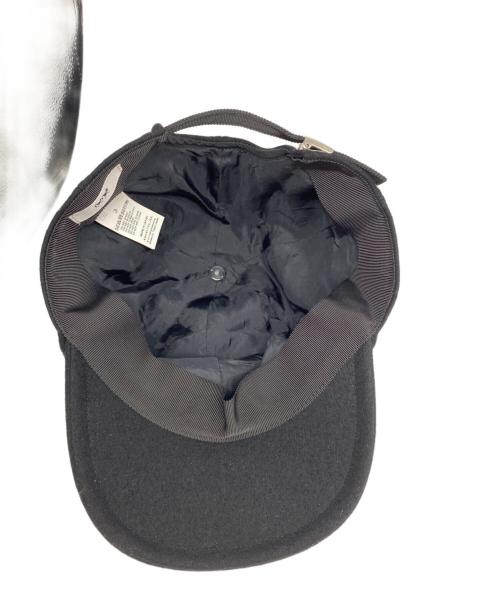 sacai（サカイ）sacai (サカイ) KAWS (カウズ) キャップ ブラック サイズ:3の古着・服飾アイテム