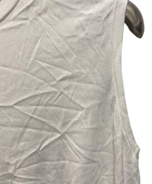 ENFOLD（エンフォルド）ENFOLD (エンフォルド) 25SS BIAS-SLIT TANK-TOP ホワイト サイズ:38の古着・服飾アイテム