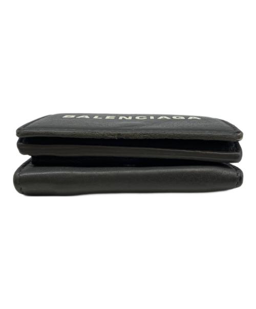 BALENCIAGA（バレンシアガ）BALENCIAGA (バレンシアガ) エブリデイ三つ折り財布 グレーの古着・服飾アイテム