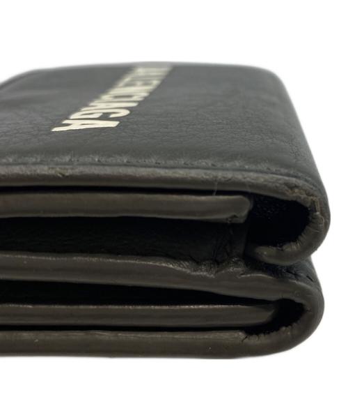 BALENCIAGA（バレンシアガ）BALENCIAGA (バレンシアガ) エブリデイ三つ折り財布 グレーの古着・服飾アイテム