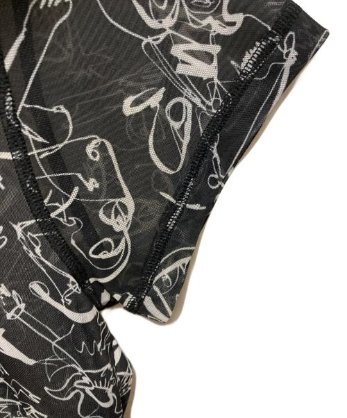 CHARLES JEFFREY LOVERBOY（チャールズ ジェフリー ラバーボーイ）CHARLES JEFFREY LOVERBOY (チャールズ ジェフリー ラバーボーイ) メッシュ総柄Ｔシャツ ブラック サイズ:Lの古着・服飾アイテム