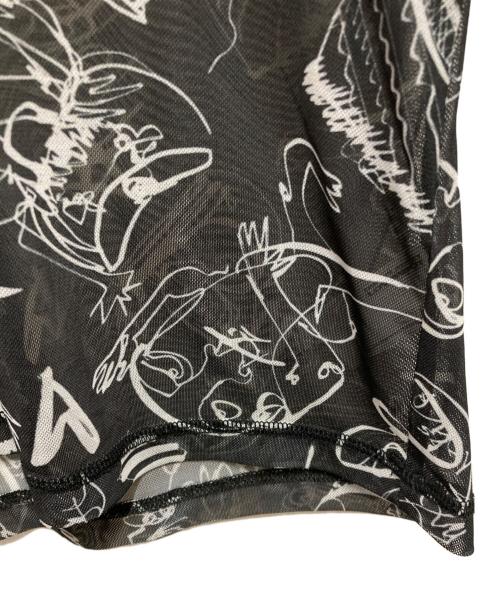 CHARLES JEFFREY LOVERBOY（チャールズ ジェフリー ラバーボーイ）CHARLES JEFFREY LOVERBOY (チャールズ ジェフリー ラバーボーイ) メッシュ総柄Ｔシャツ ブラック サイズ:Lの古着・服飾アイテム