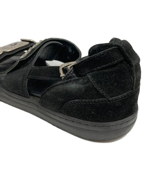 TOGA PULLA（トーガ プルラ）TOGA PULLA (トーガ プルラ) STUDIOUS (ステュディオス) METAL SNEAKER SANDAL ブラック サイズ:サイズ詳細参照の古着・服飾アイテム
