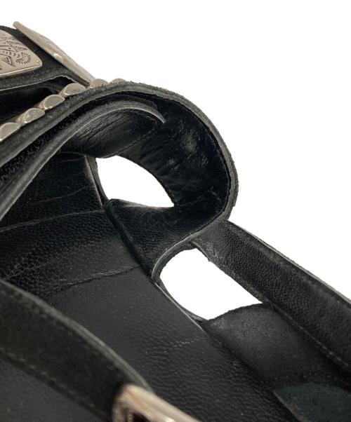TOGA PULLA（トーガ プルラ）TOGA PULLA (トーガ プルラ) STUDIOUS (ステュディオス) METAL SNEAKER SANDAL ブラック サイズ:サイズ詳細参照の古着・服飾アイテム