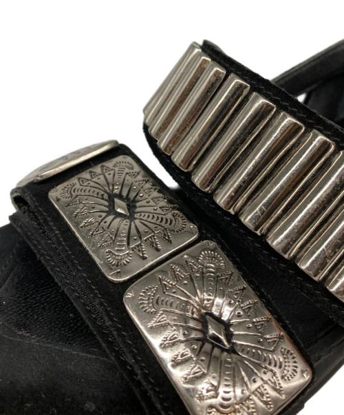 TOGA PULLA（トーガ プルラ）TOGA PULLA (トーガ プルラ) STUDIOUS (ステュディオス) METAL SNEAKER SANDAL ブラック サイズ:サイズ詳細参照の古着・服飾アイテム
