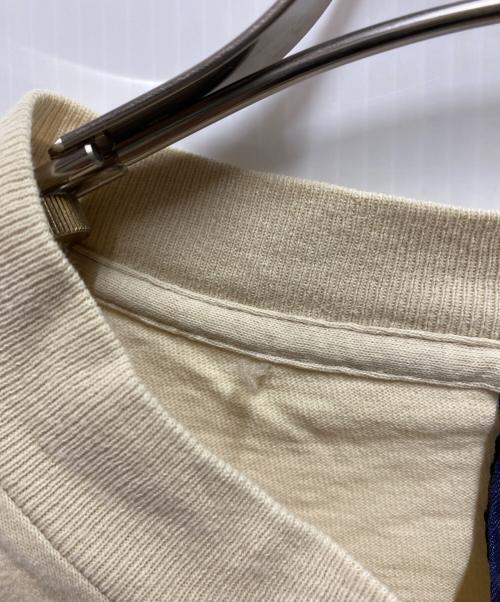 stussy（ステューシー）stussy (ステューシー) オールドスタープリントTシャツ ベージュ サイズ:Mの古着・服飾アイテム