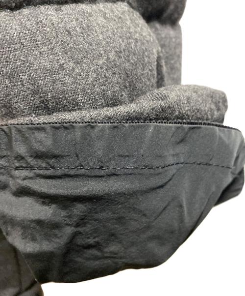 MONCLER（モンクレール）MONCLER (モンクレール) ダウンコート グレーの古着・服飾アイテム