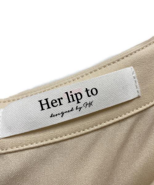 HER LIP TO（ハーリップトゥ）HER LIP TO (ハーリップトゥ) Pleated Open Shirt Dress ベージュ サイズ:Mの古着・服飾アイテム