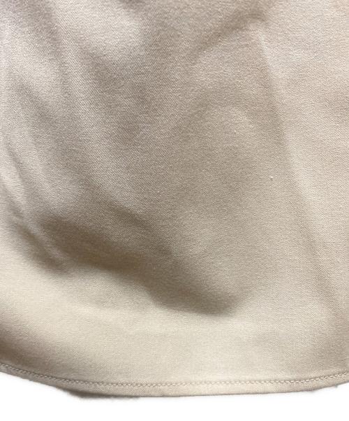 HER LIP TO（ハーリップトゥ）HER LIP TO (ハーリップトゥ) Pleated Open Shirt Dress ベージュ サイズ:Mの古着・服飾アイテム