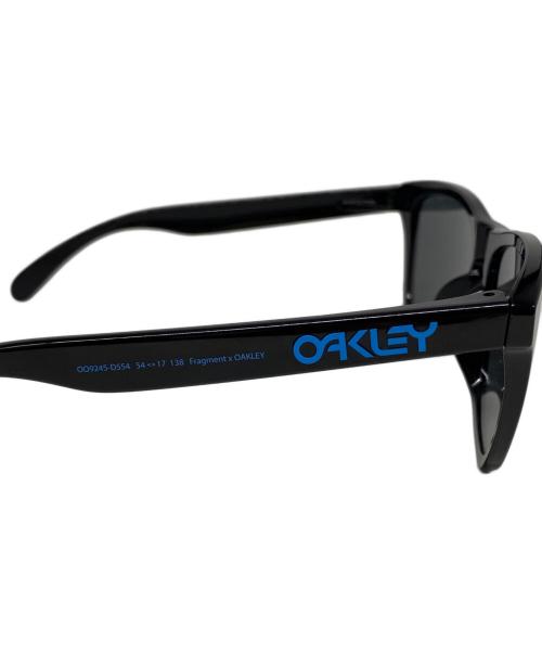 OAKLEY（オークリー）OAKLEY (オークリー) FRAGMENT DESIGN (フラグメントデザイン) フロッグスキン ブラック サイズ:54□17 138の古着・服飾アイテム