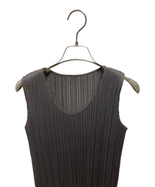 PLEATS PLEASE（プリーツプリーズ）PLEATS PLEASE (プリーツプリーズ) ノースリーブプリーツワンピース グレー サイズ:1の古着・服飾アイテム