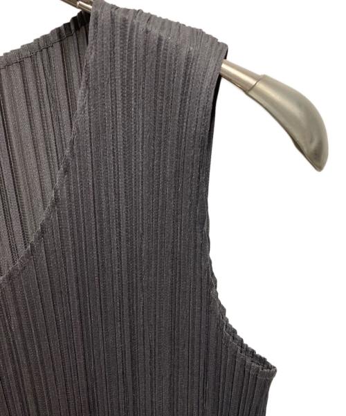 PLEATS PLEASE（プリーツプリーズ）PLEATS PLEASE (プリーツプリーズ) ノースリーブプリーツワンピース グレー サイズ:1の古着・服飾アイテム