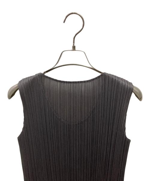 PLEATS PLEASE（プリーツプリーズ）PLEATS PLEASE (プリーツプリーズ) ノースリーブプリーツワンピース グレー サイズ:1の古着・服飾アイテム