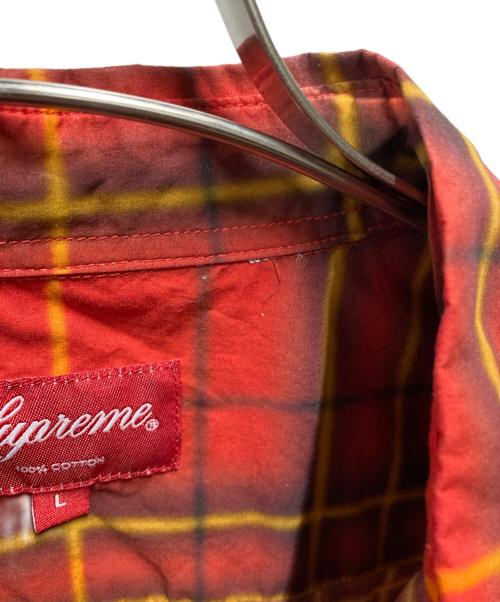 SUPREME（シュプリーム）SUPREME (シュプリーム) Spray Tartan Shirt レッド サイズ:Lの古着・服飾アイテム