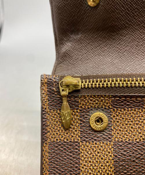 LOUIS VUITTON（ルイ ヴィトン）LOUIS VUITTON (ルイ ヴィトン) チェーン付長財布 ブラウンの古着・服飾アイテム