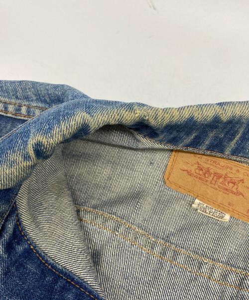 LEVI'S（リーバイス）LEVI'S (リーバイス) 4thデニムジャケット 70505 70's ボタン裏526 スモールe 不均等V インディゴ サイズ:サイズ詳細参照の古着・服飾アイテム