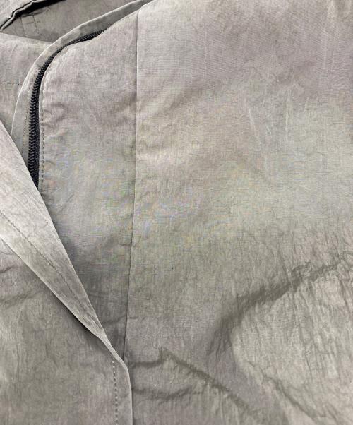ATON（エイトン）ATON (エイトン) HAND DYE NYLON フーデッドコート グレー サイズ:01の古着・服飾アイテム