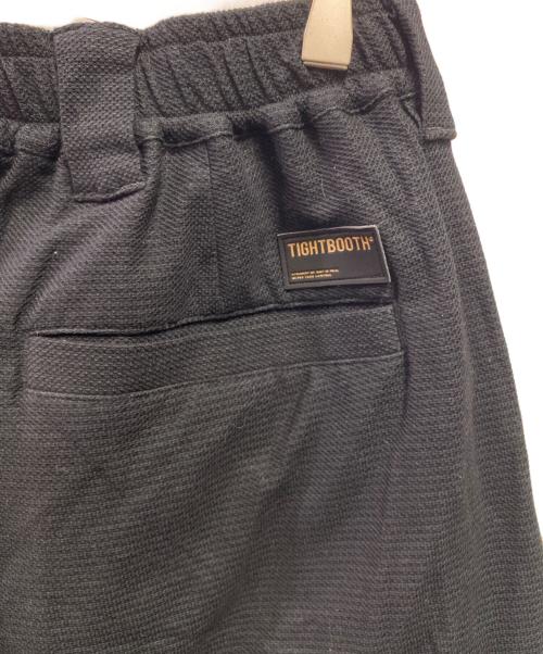 TIGHTBOOTH PRODUCTION（タイトブースプロダクション）TIGHTBOOTH PRODUCTION (タイトブースプロダクション) HONEYCOMB BORDER BIG SHORTS ブラック サイズ:Ｍの古着・服飾アイテム