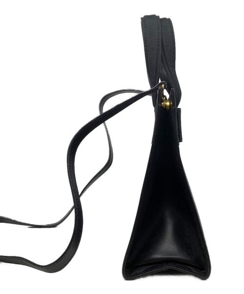 Salvatore Ferragamo（サルヴァトーレ フェラガモ）Salvatore Ferragamo (サルヴァトーレ フェラガモ) ヴァラリボンハンドバッグ ブラックの古着・服飾アイテム