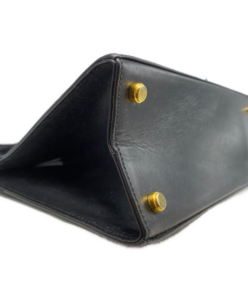 Salvatore Ferragamo（サルヴァトーレ フェラガモ）Salvatore Ferragamo (サルヴァトーレ フェラガモ) ヴァラリボンハンドバッグ ブラックの古着・服飾アイテム