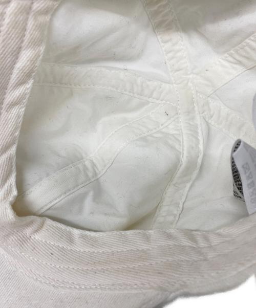 BALENCIAGA（バレンシアガ）BALENCIAGA (バレンシアガ) CITIES PARIS CAP ホワイトの古着・服飾アイテム