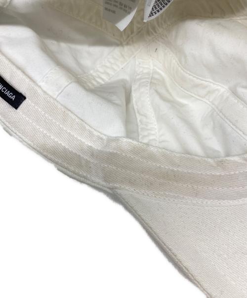 BALENCIAGA（バレンシアガ）BALENCIAGA (バレンシアガ) CITIES PARIS CAP ホワイトの古着・服飾アイテム