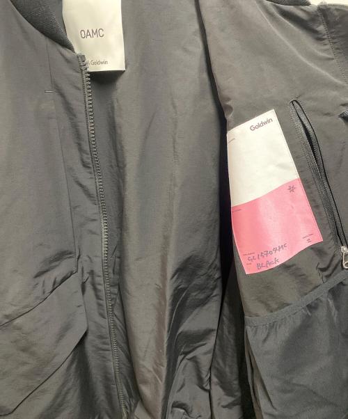 OAMC（オーエーエムシー）OAMC (オーエーエムシー) GOLDWIN (ゴールドウイン) フライトジャケット ブラック サイズ:3 未使用品の古着・服飾アイテム