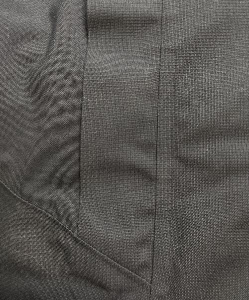 ARC'TERYX（アークテリクス）ARC'TERYX (アークテリクス) THORSEN PARKA ブラック サイズ:sの古着・服飾アイテム