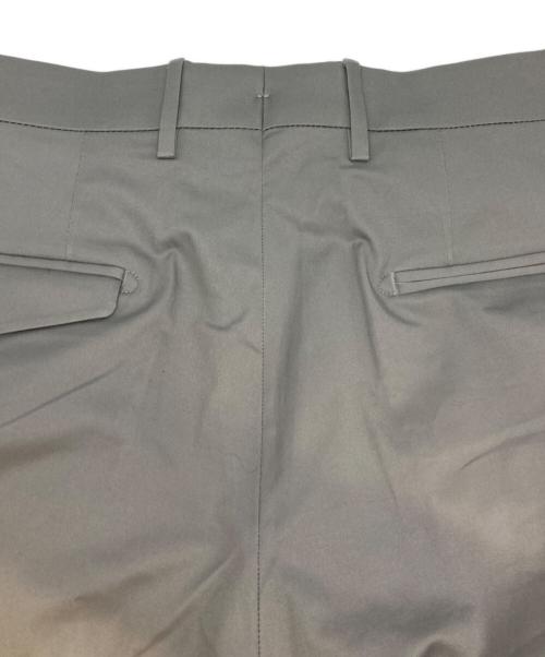 BERWICH（ベルウィッチ）BERWICH (ベルウィッチ) guji short グレー サイズ:48の古着・服飾アイテム
