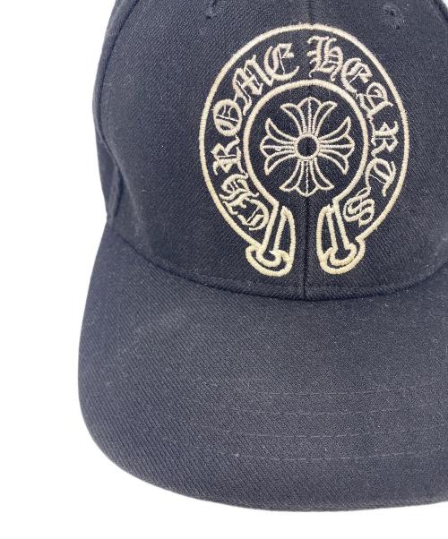 CHROME HEARTS（クロムハーツ）CHROME HEARTS (クロムハーツ) ホースシューベースボールトラッカーキャップ ブラック サイズ:7 1/4の古着・服飾アイテム