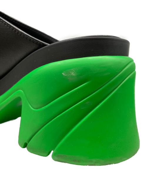 BOTTEGA VENETA（ボッテガベネタ）BOTTEGA VENETA (ボッテガベネタ) レザークロッグサンダル ブラック×グリーン サイズ:39の古着・服飾アイテム