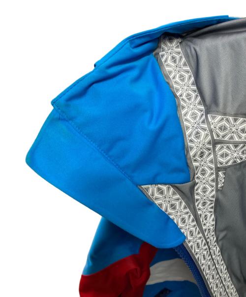 WHITE MOUNTAINEERING（ホワイトマウンテ二アニング）WHITE MOUNTAINEERING (ホワイトマウンテ二アニング) GORE-TEX CONTRASTED MOUNTAIN PARKA スカイブルー サイズ:2の古着・服飾アイテム