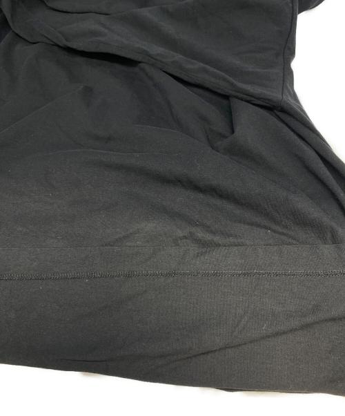 MM6 Maison Margiela（エムエムシックスメゾンマルジェラ）MM6 Maison Margiela (エムエムシックスメゾンマルジェラ) 24SS ナンバーロゴカットソー ブラック サイズ:XLの古着・服飾アイテム