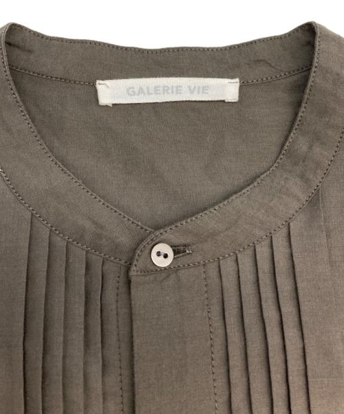 GALERIE VIE（ギャルリーヴィー）GALERIE VIE (ギャルリーヴィー) コットンシルクパラシュート タックプリーツシャツ ピンタックシャツ 23-01-34-01015 ブラウン サイズ:FREEの古着・服飾アイテム