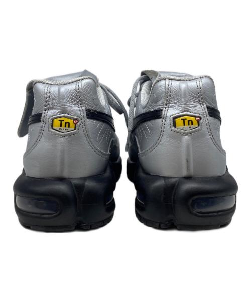 NIKE（ナイキ）NIKE (ナイキ) Nike Air Max Plus Tiempo シルバー サイズ:28.5の古着・服飾アイテム